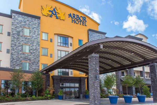 ARBOR HOTEL AND CONFERENCE CENTER (Lubbock)